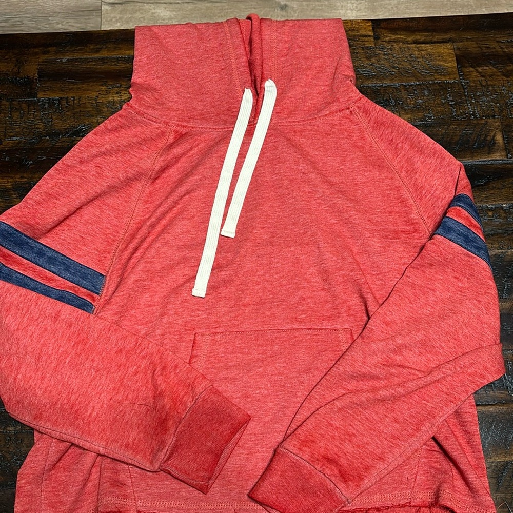 Miss chievous cropped hoodie